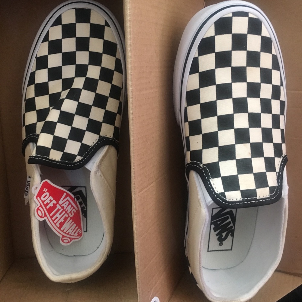 Women’s checkered Vans